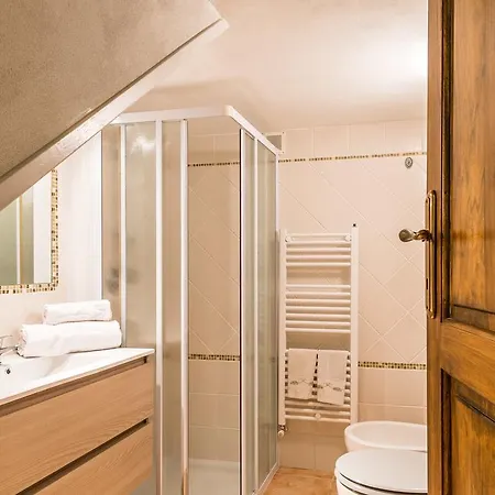 Villa Zibaldone, Vivi Il Giardino In Citta!